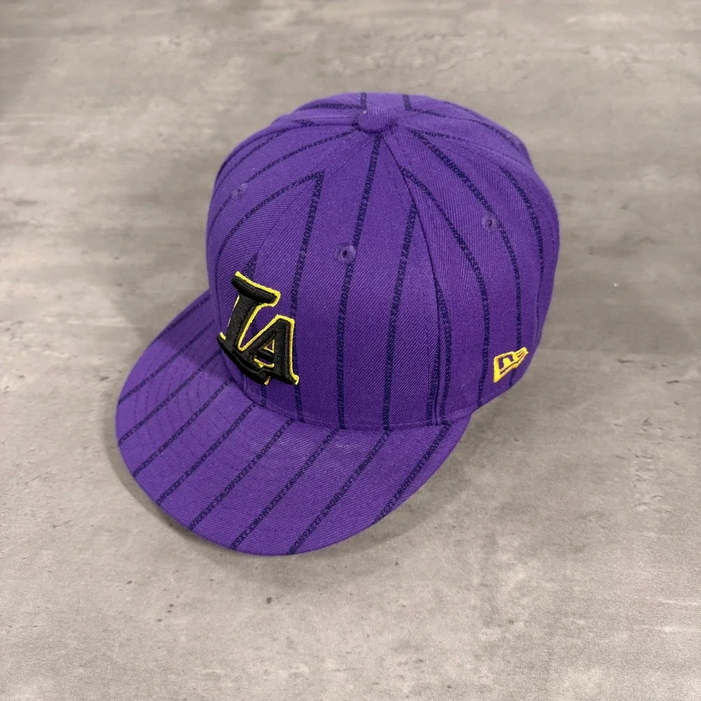 New Era LA Lakers Snapback Hat Purple Pinstripe Black Gold Alternate Cap NBA